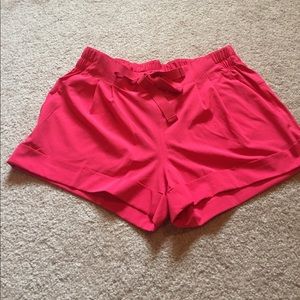 Lululemon Spring Breakaway II shorts